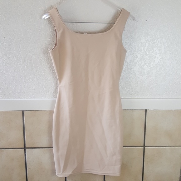 Maiden Form Large dress shaper EUC - Picture 5 of 6